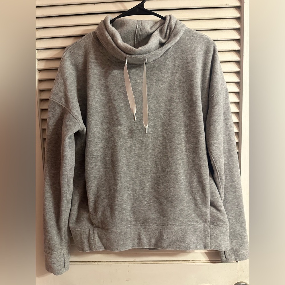 Lululemon Go Forward Pullover